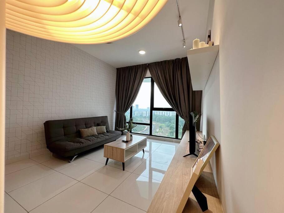 2BR@JB Mid Valley Southkey Mosaic High Speed Wi-Fi CIQ