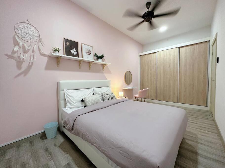 2BR@JB Mid Valley Southkey Mosaic High Speed Wi-Fi CIQ