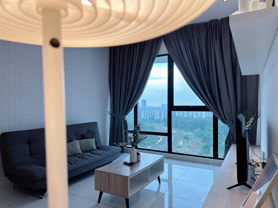 2BR@JB Mid Valley Southkey Mosaic High Speed Wi-Fi CIQ