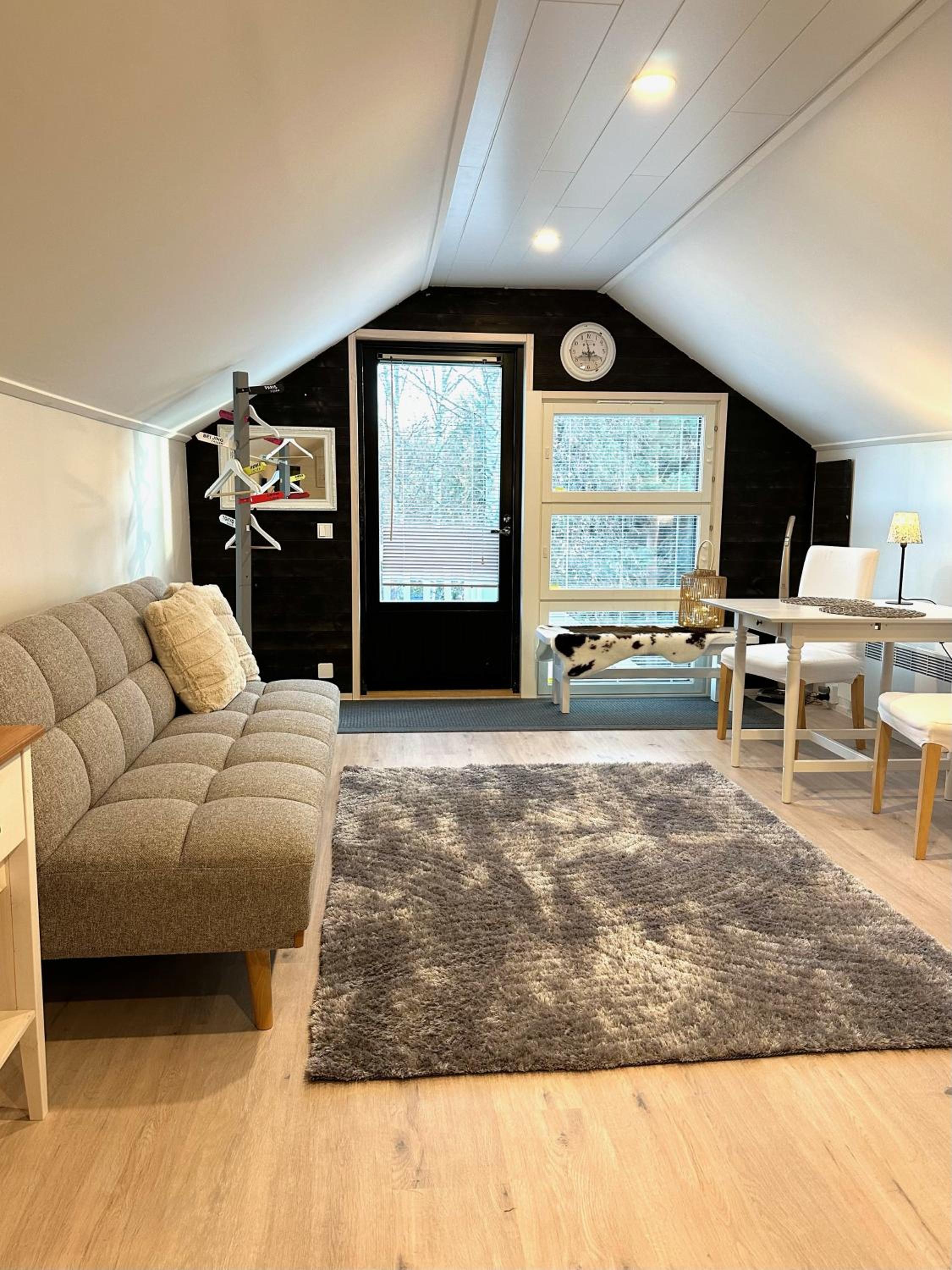 Cosy berry loft