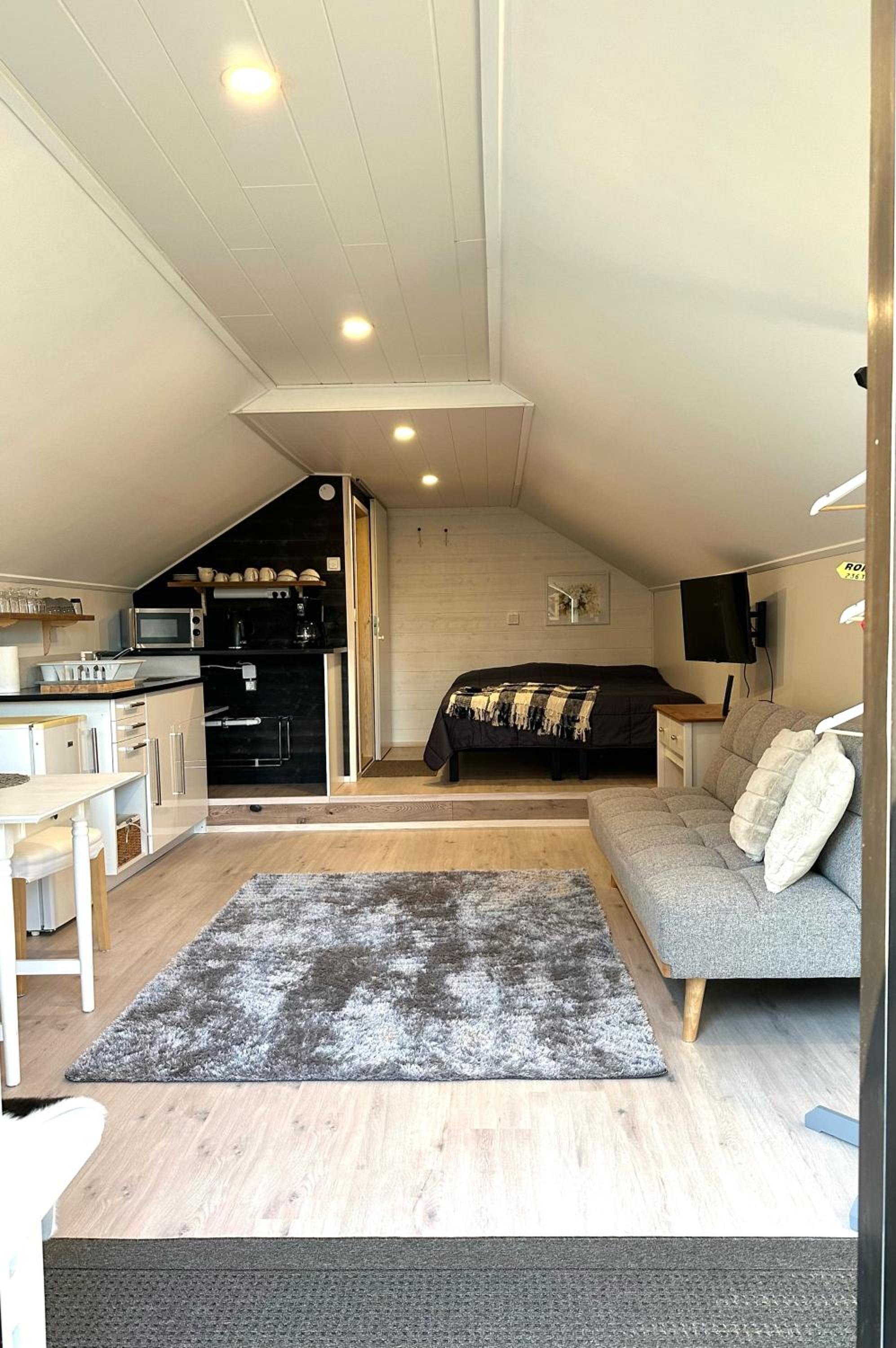 Cosy berry loft