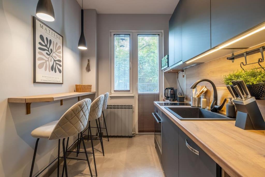 Calm, Luxury Apartment, Premium Location at NDK!