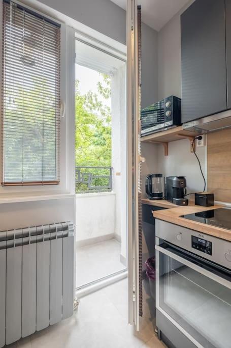 Calm, Luxury Apartment, Premium Location at NDK!