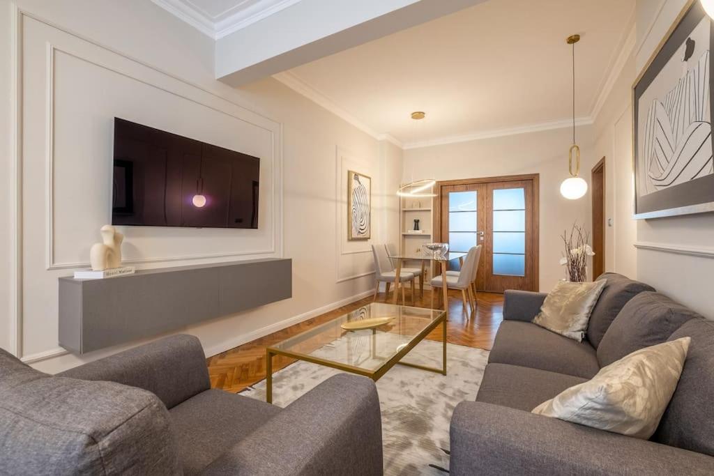 Calm, Luxury Apartment, Premium Location at NDK!