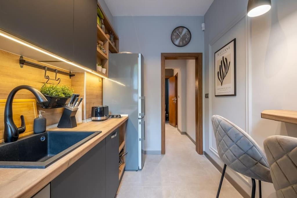 Calm, Luxury Apartment, Premium Location at NDK!