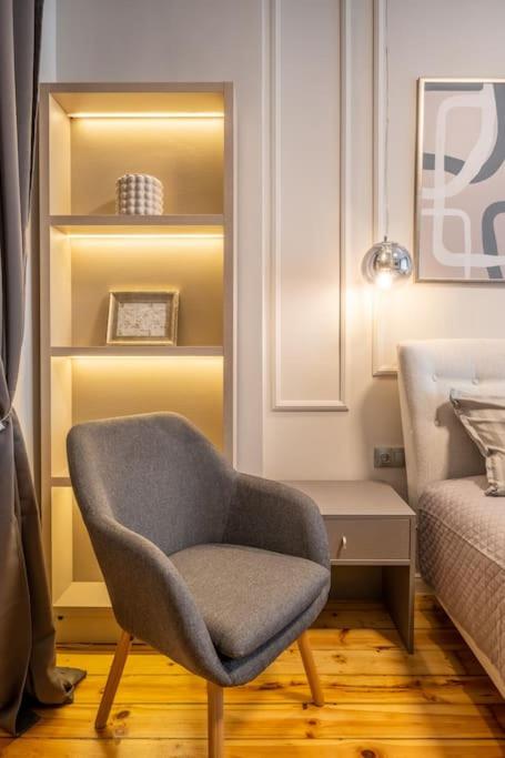 Calm, Luxury Apartment, Premium Location at NDK!