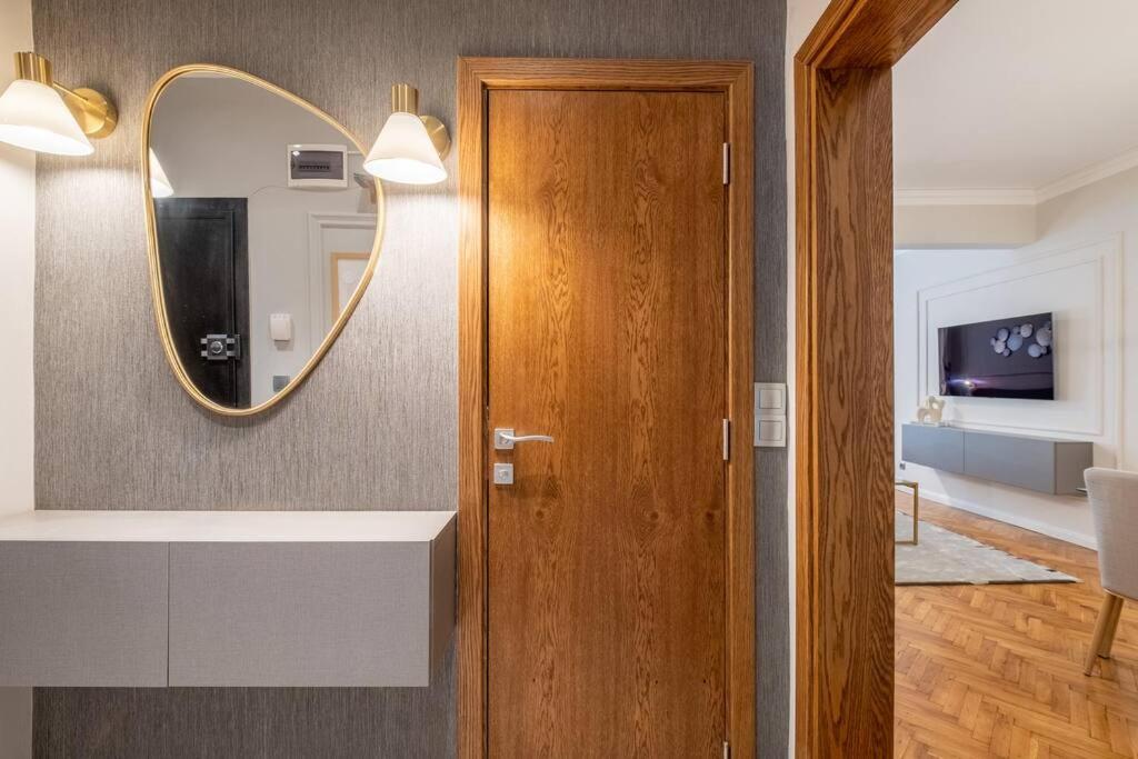 Calm, Luxury Apartment, Premium Location at NDK!