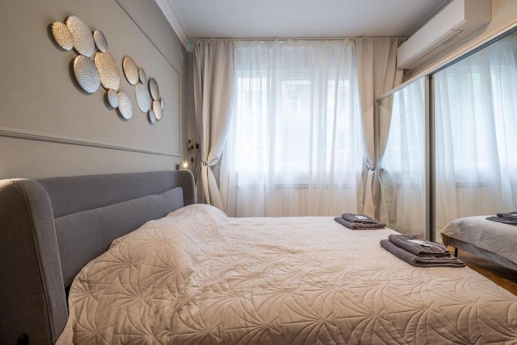 Calm, Luxury Apartment, Premium Location at NDK!