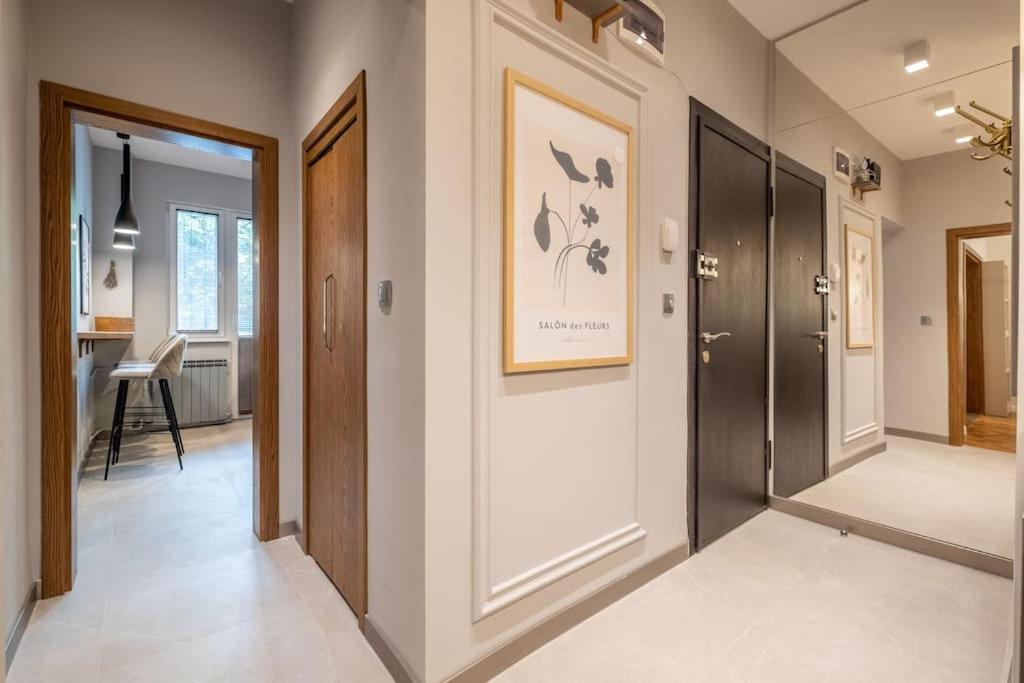 Calm, Luxury Apartment, Premium Location at NDK!