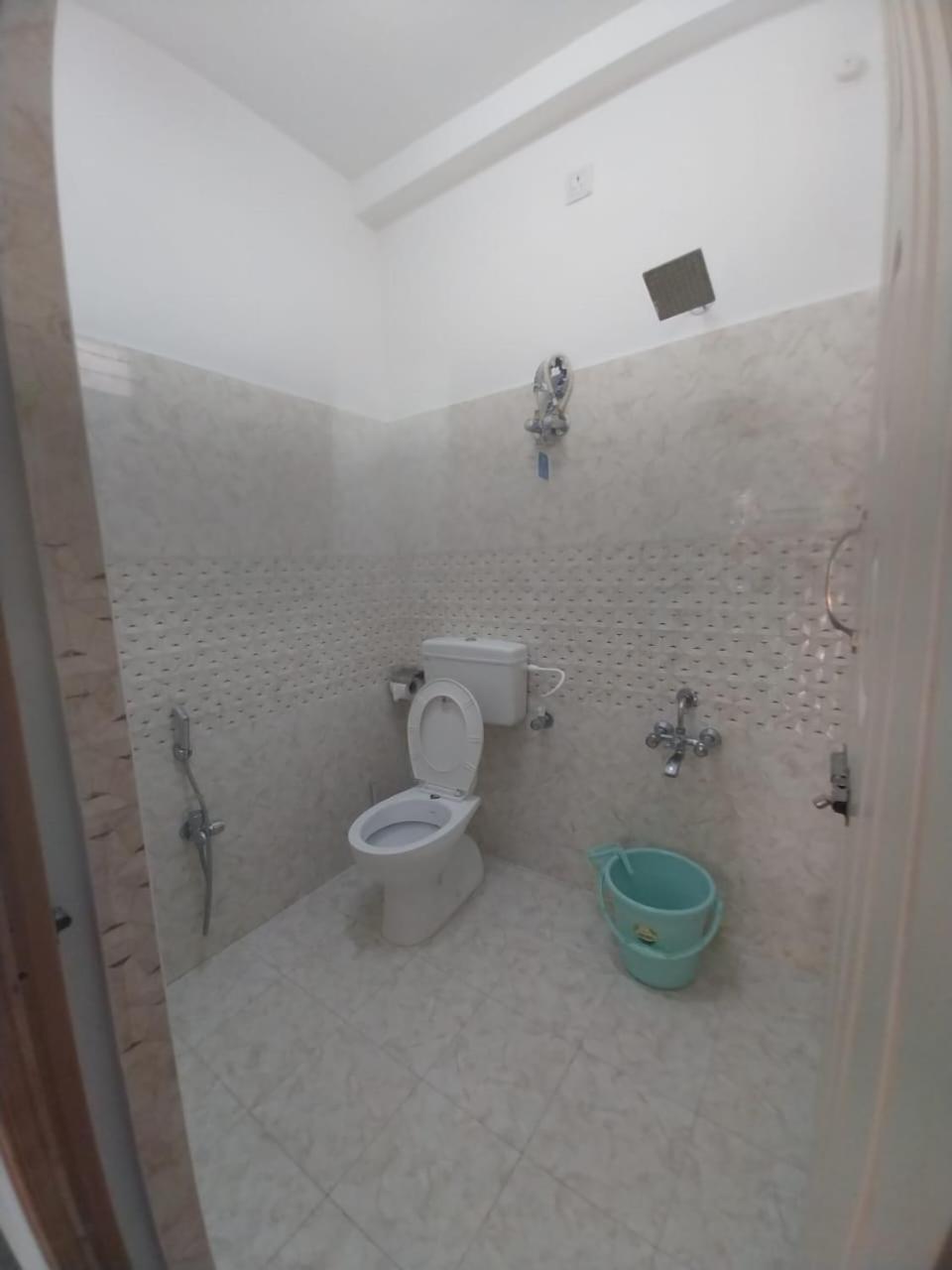 Tree shadow homestay &room's near by Beach view 5
