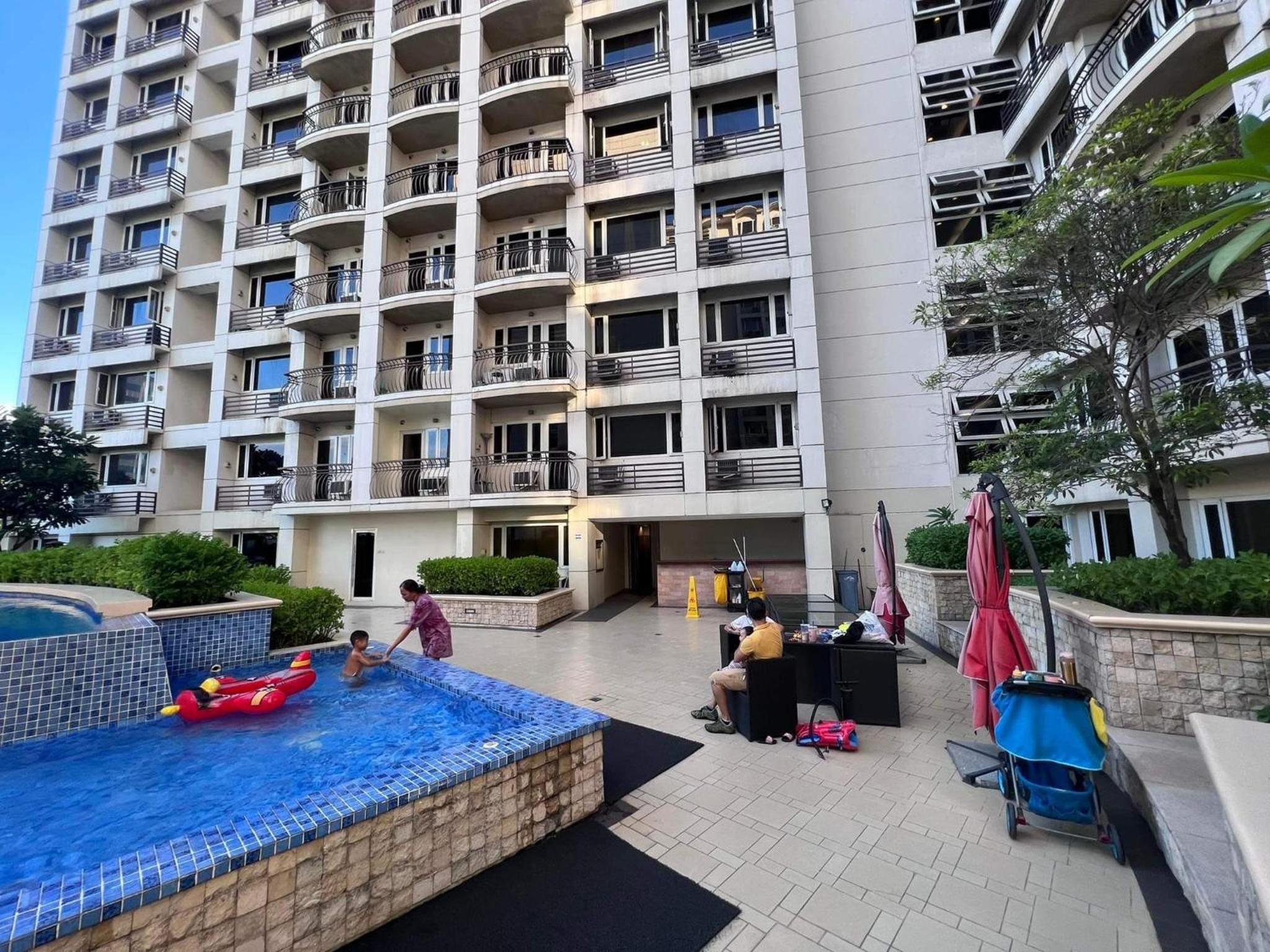 Affordable Apartment-Paranaque