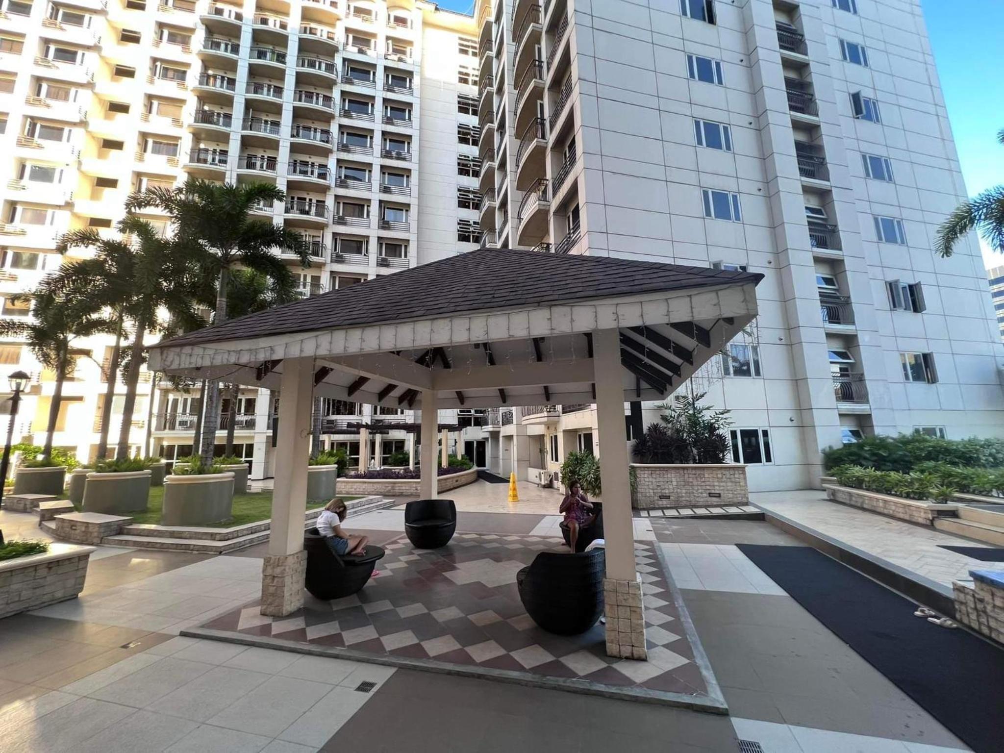 Affordable Apartment-Paranaque