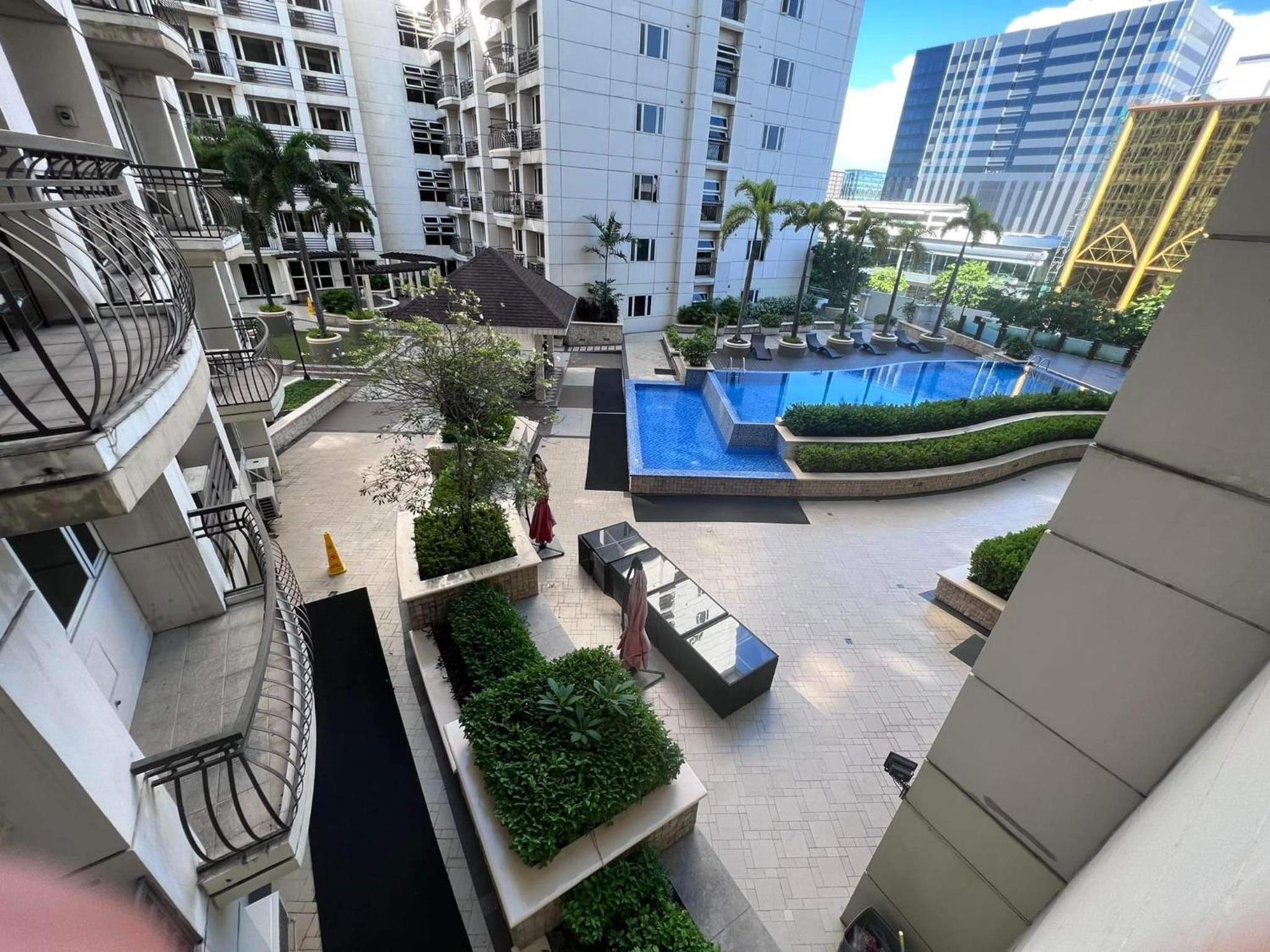Affordable Apartment-Paranaque