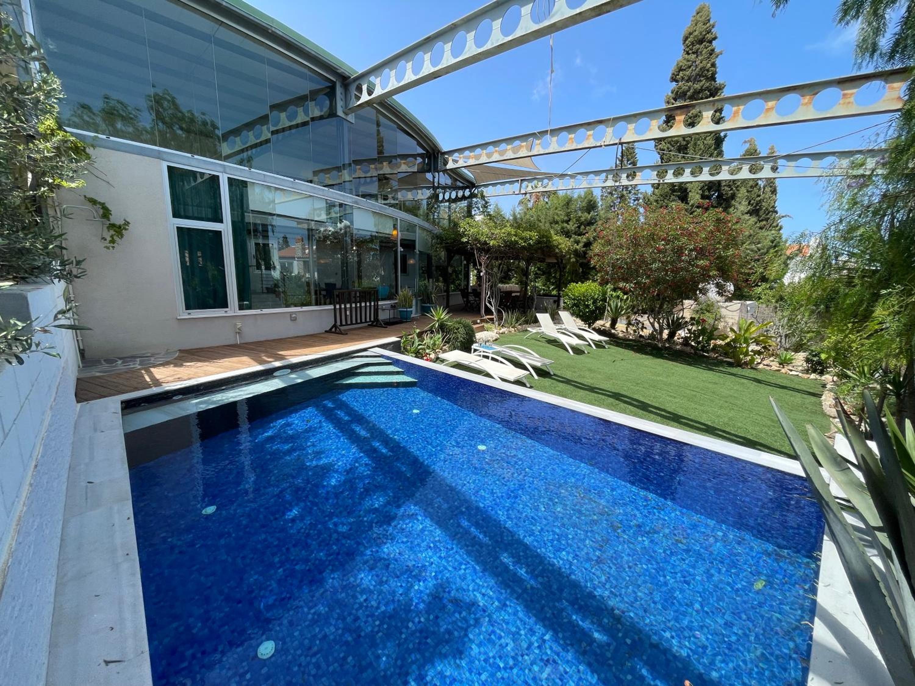VILLA CATALEYA Fig Tree Bay Protaras Town Center