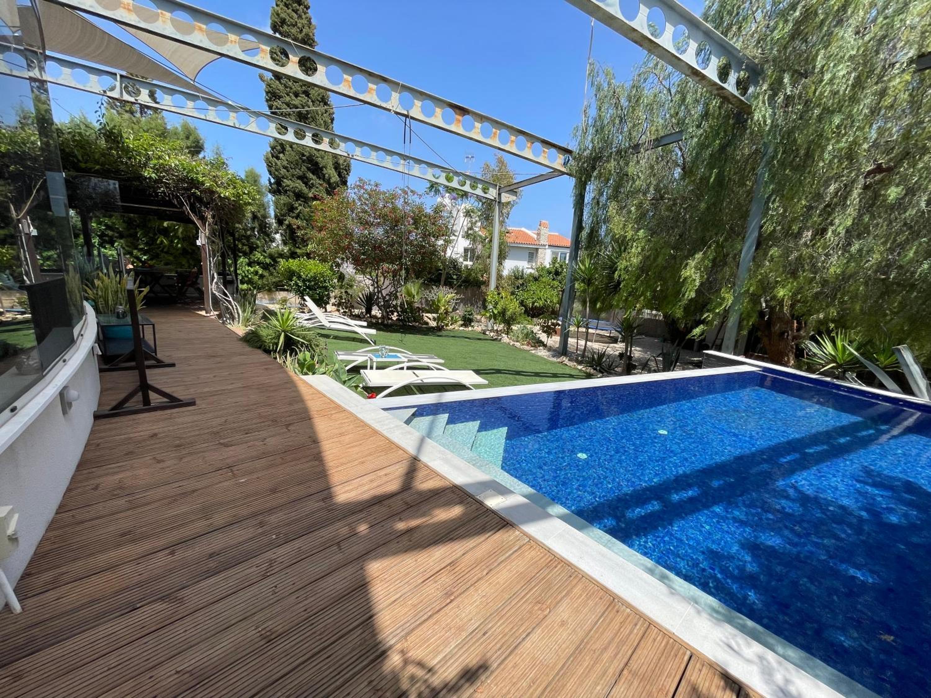 VILLA CATALEYA Fig Tree Bay Protaras Town Center
