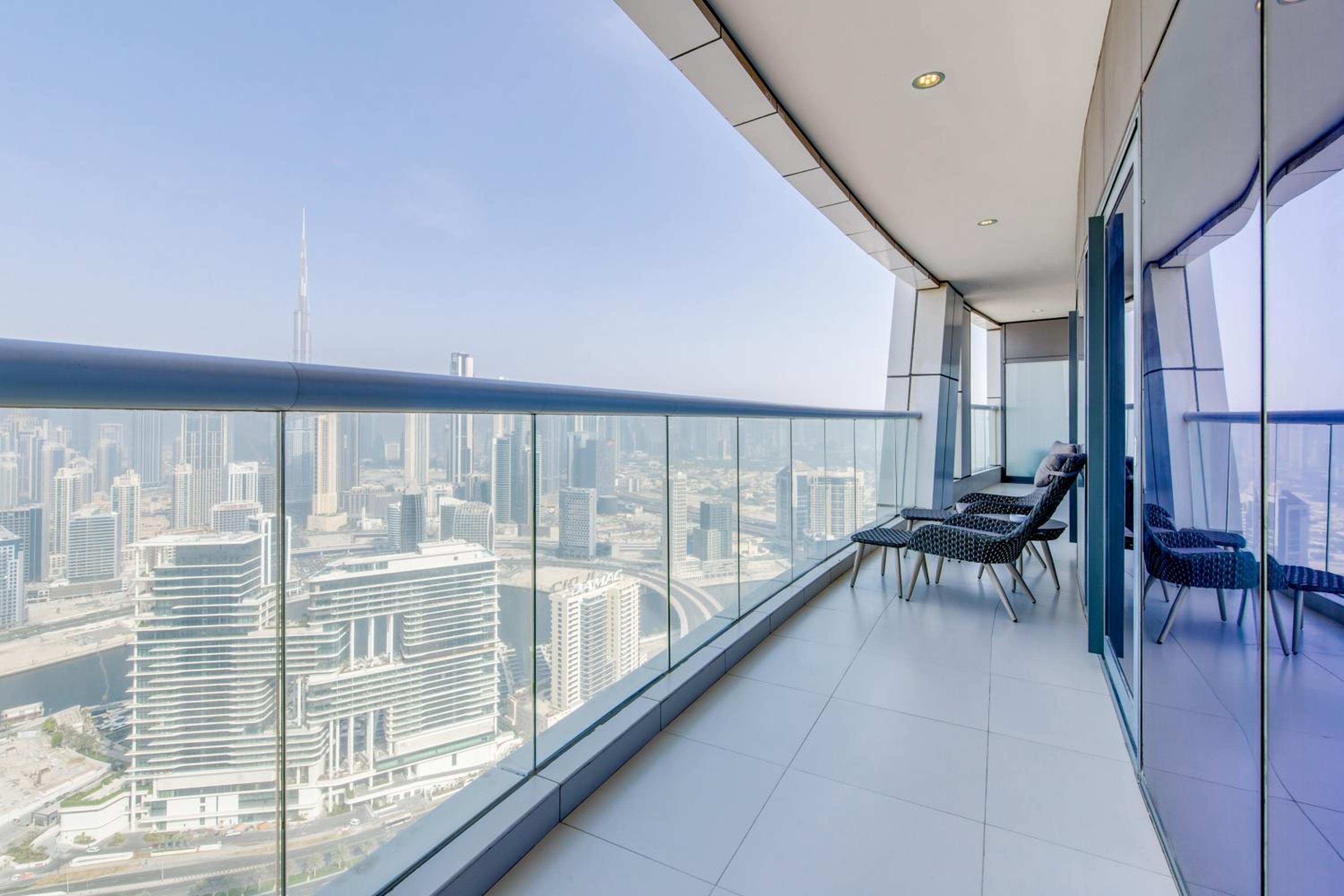 GlobalStay DAMAC Towers by Paramount Business Bay Apartments