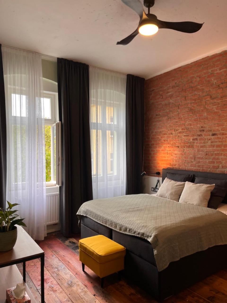 FOUR ROOMS Carlsbad Authentic