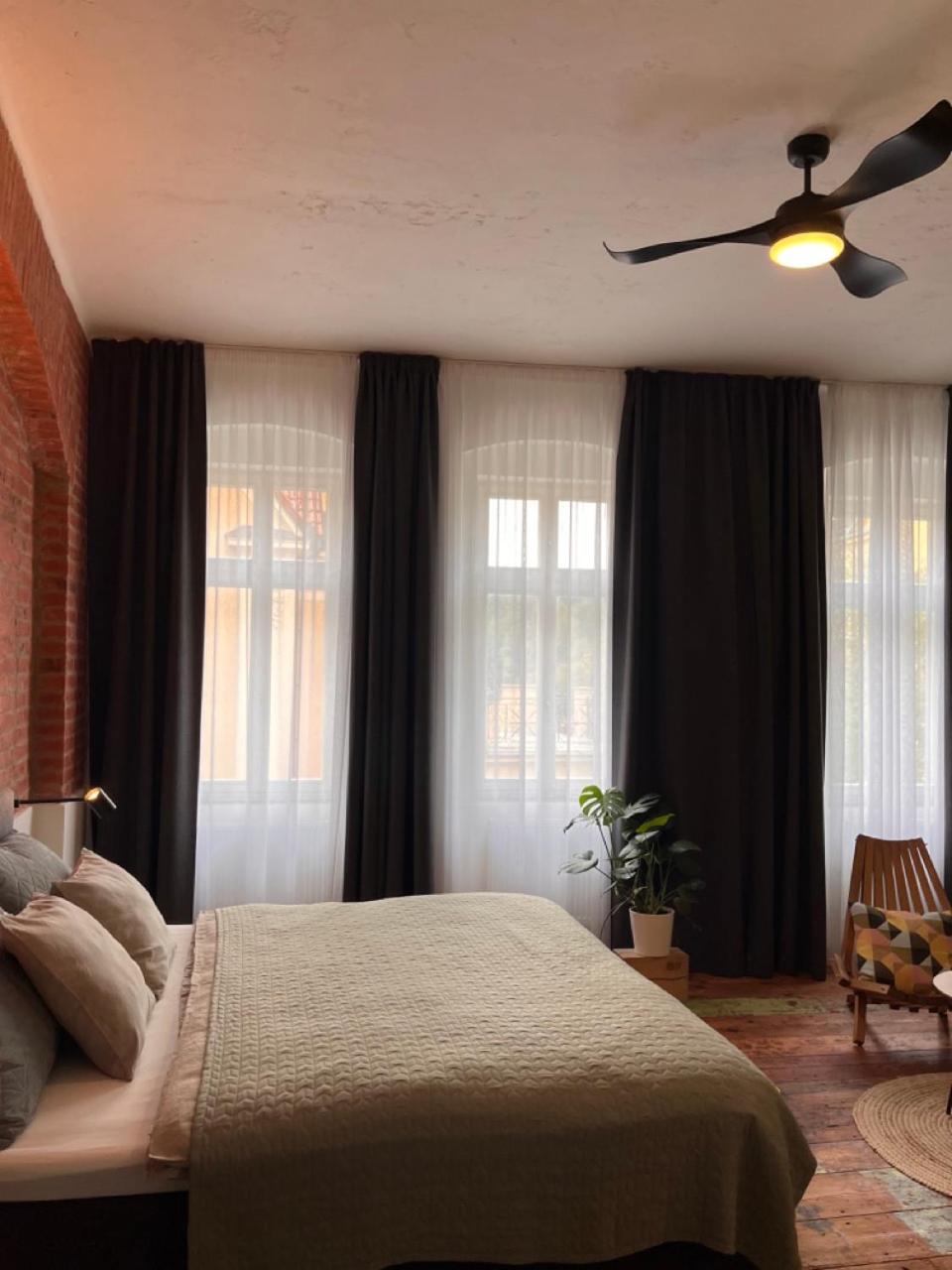 FOUR ROOMS Carlsbad Authentic