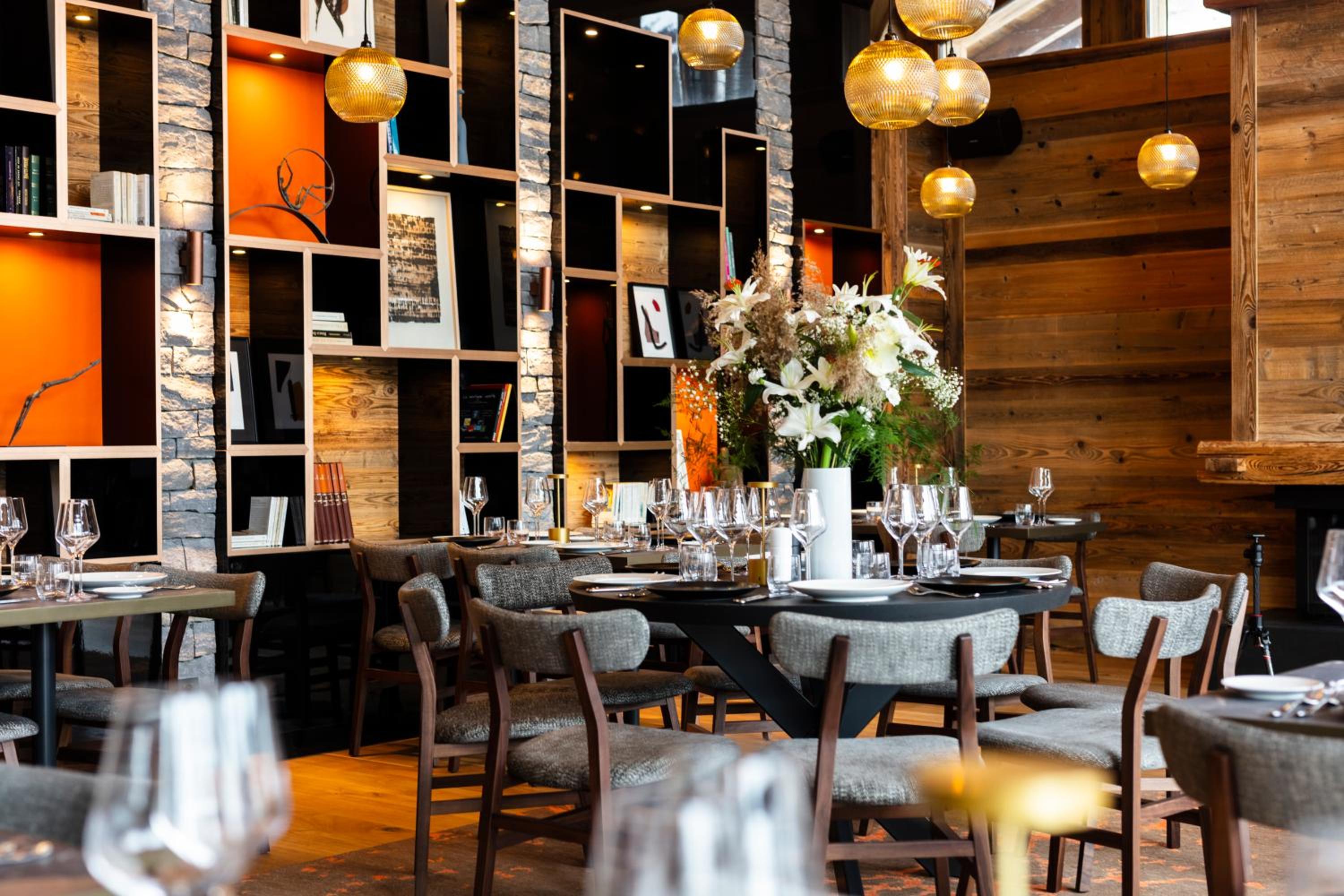 restaurant