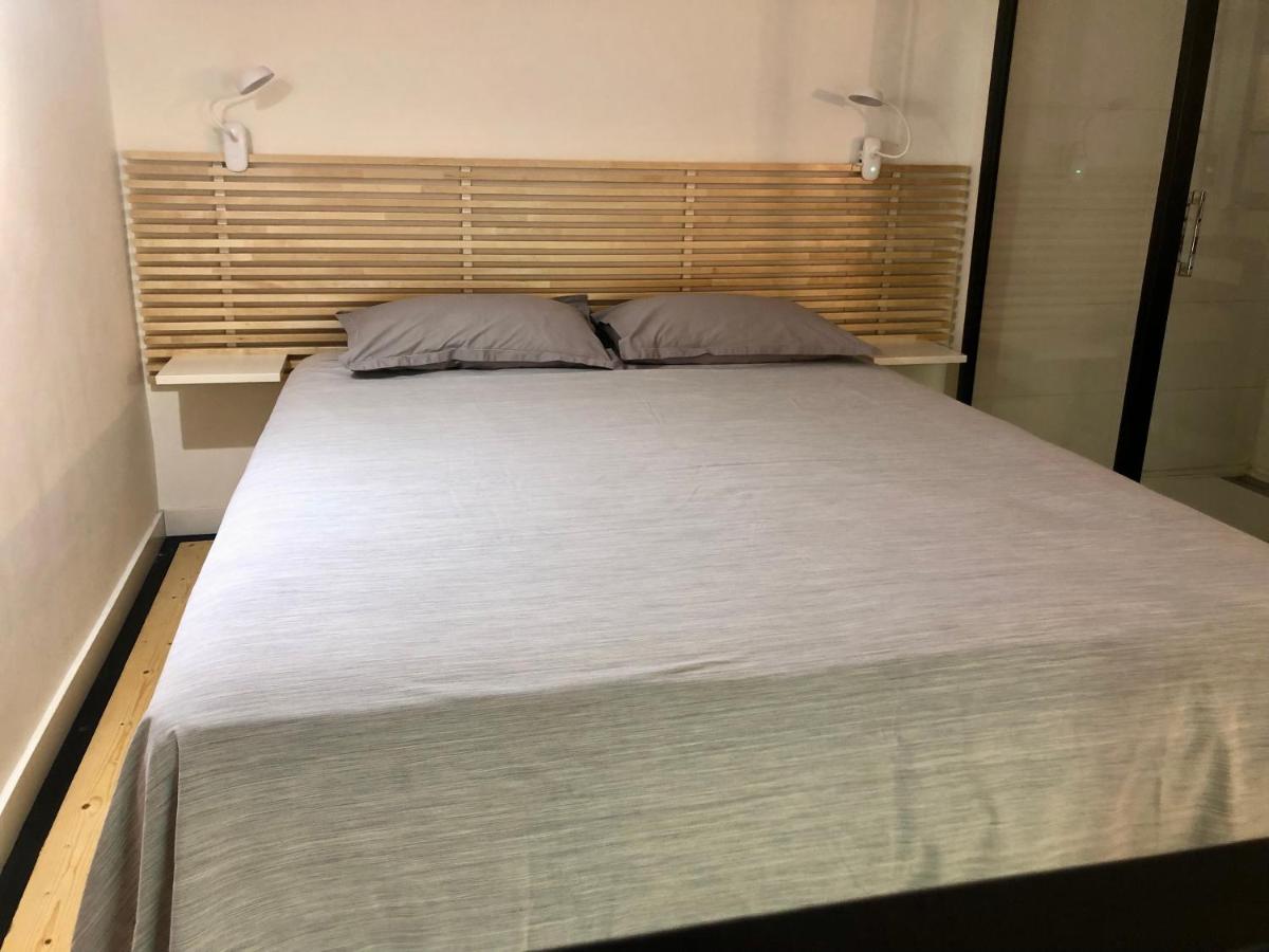 Cannes centre - Superb studio with mezzanine photo 3