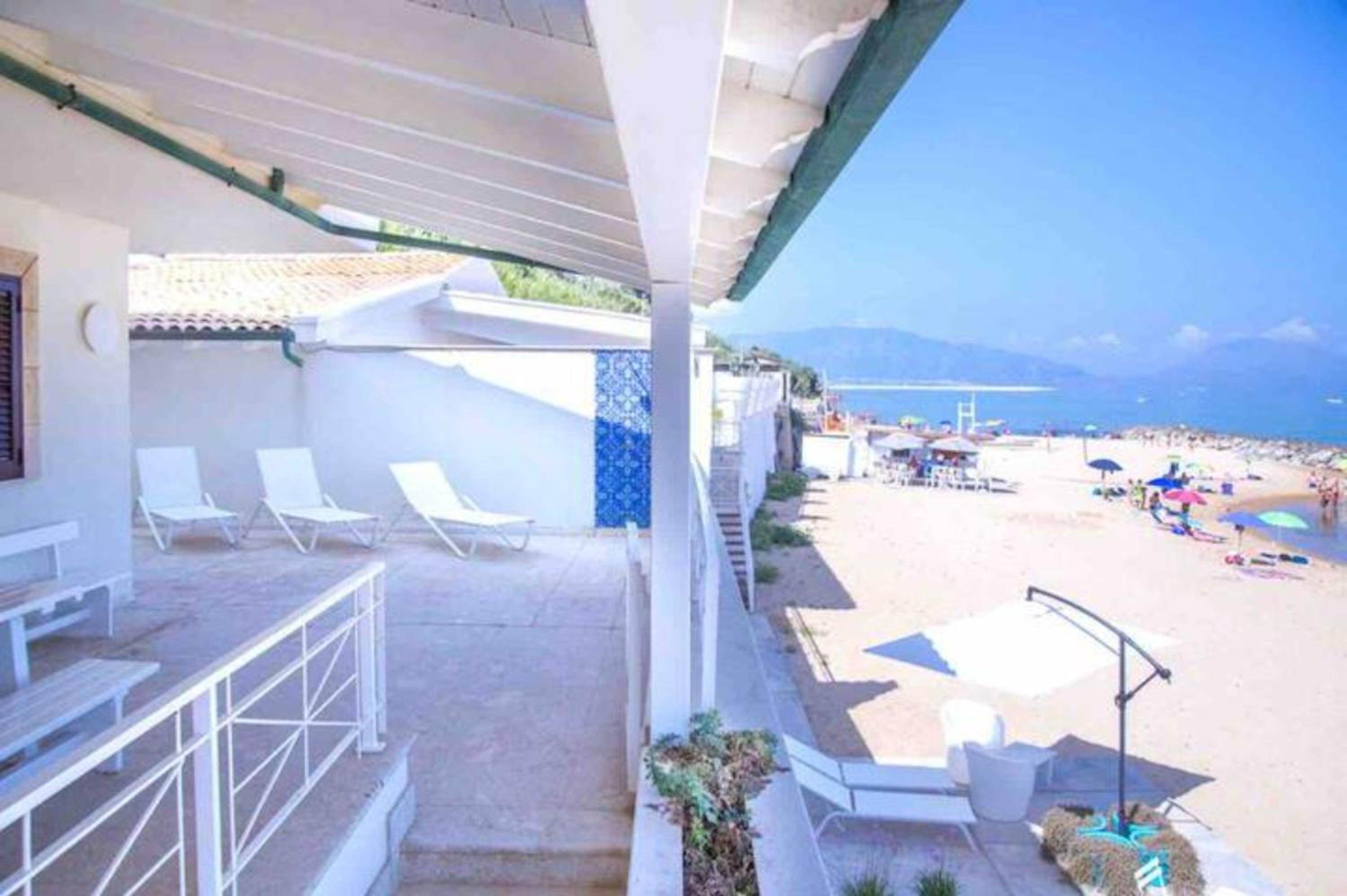 Spacious Apartment in Piano di Trappeto – Sea View