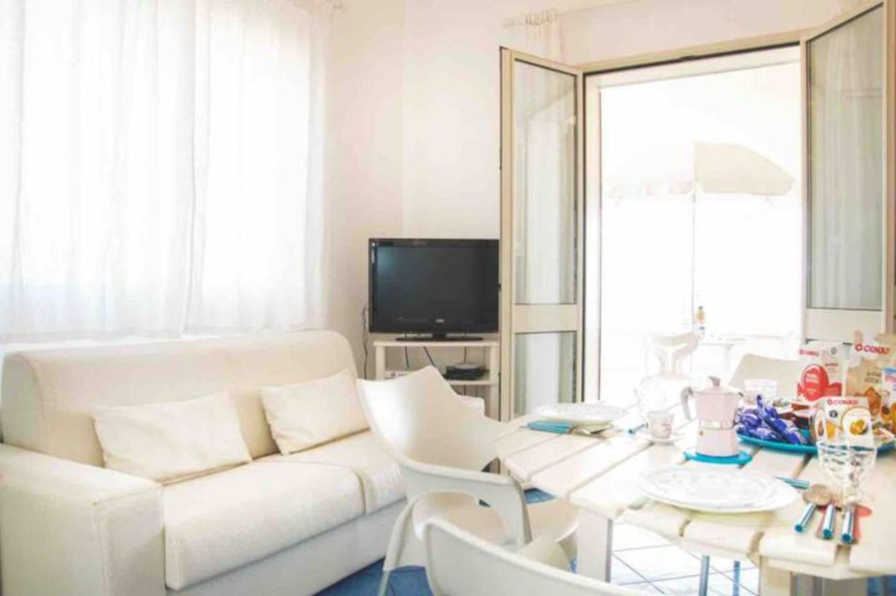Comfortable apartment in Piano di Trappeto 80 m² with sea view