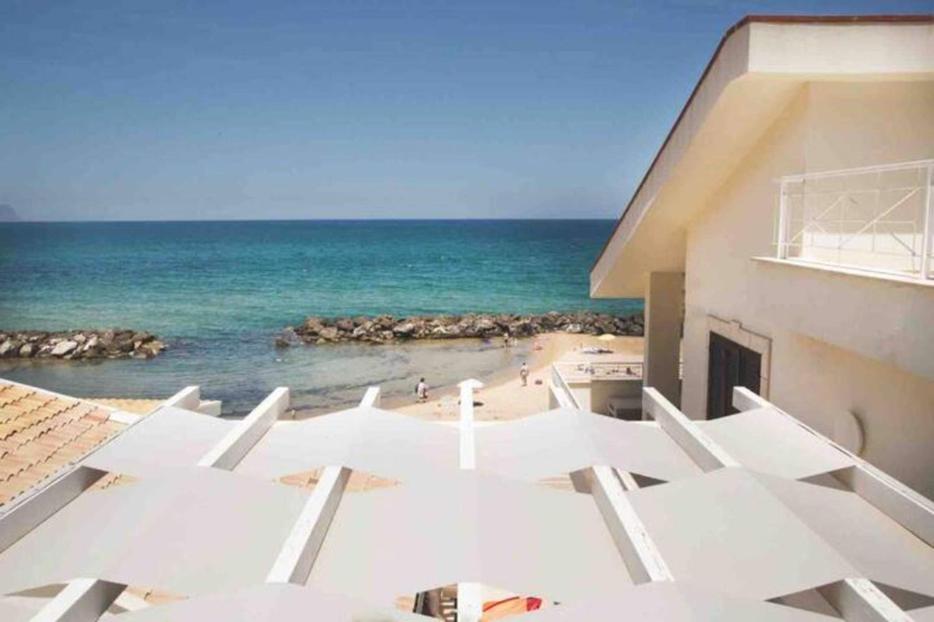 Comfortable apartment in Piano di Trappeto 80 m² with sea view