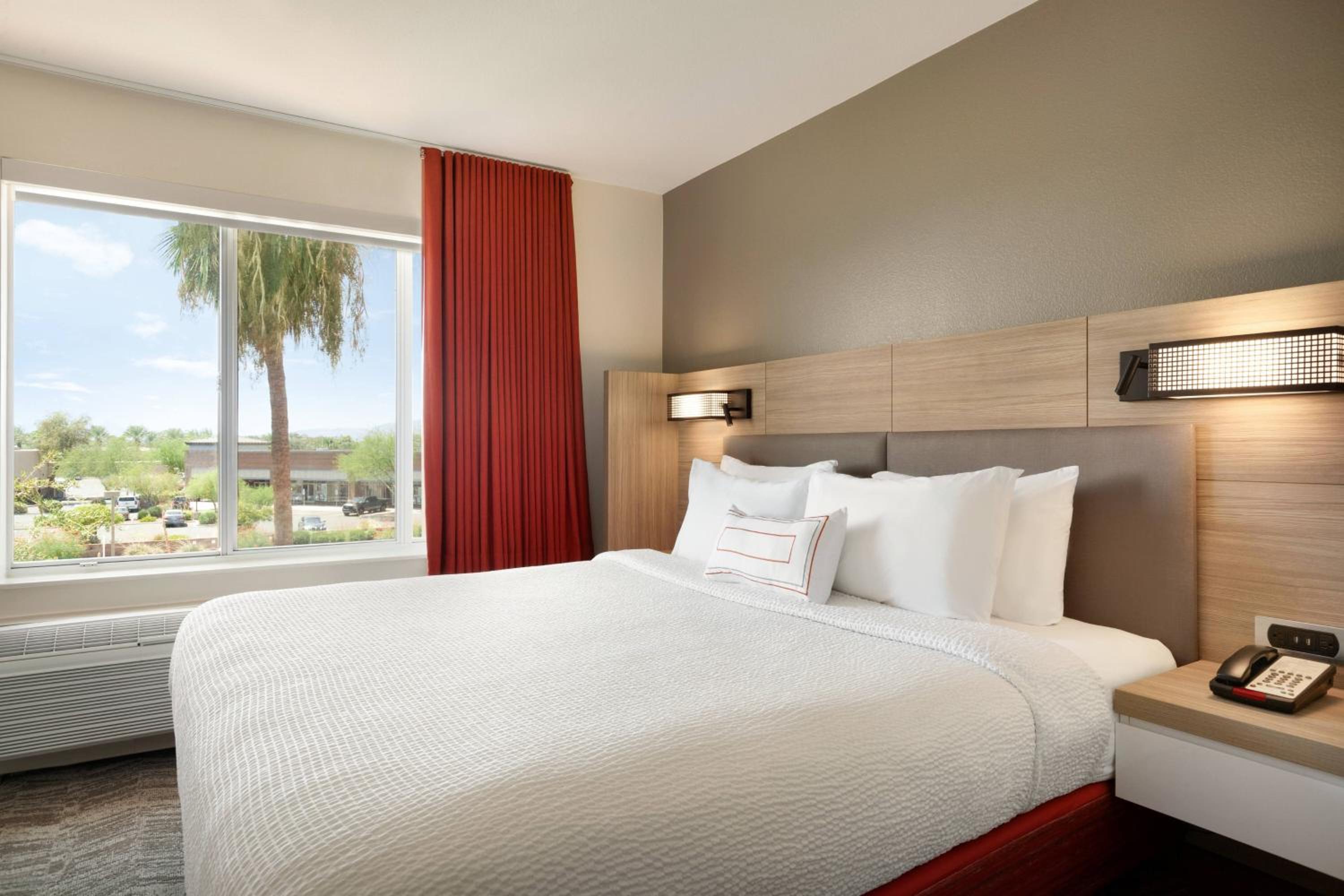 SpringHill Suites Phoenix Chandler/Fashion Center - Property Image 15