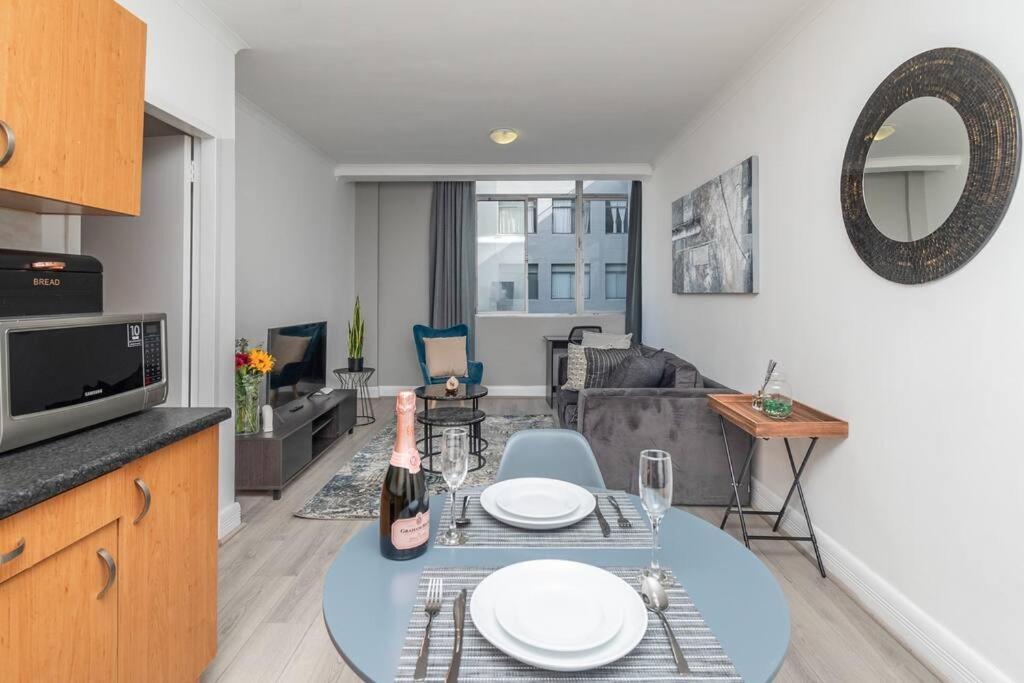 Apartment in City Centre view 4