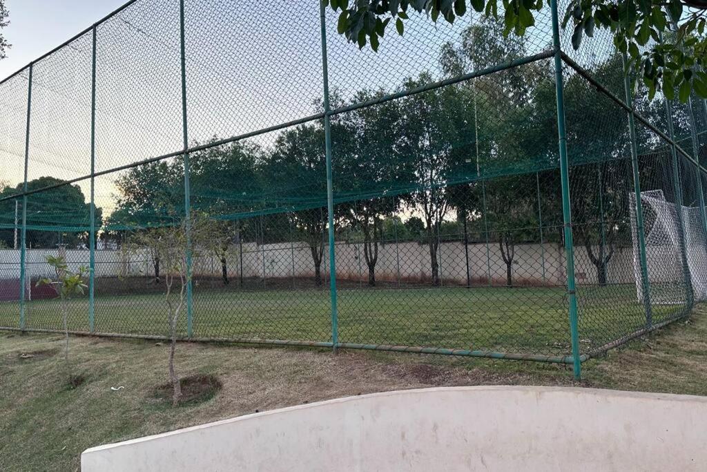 Apto excelente localização e aconchego.