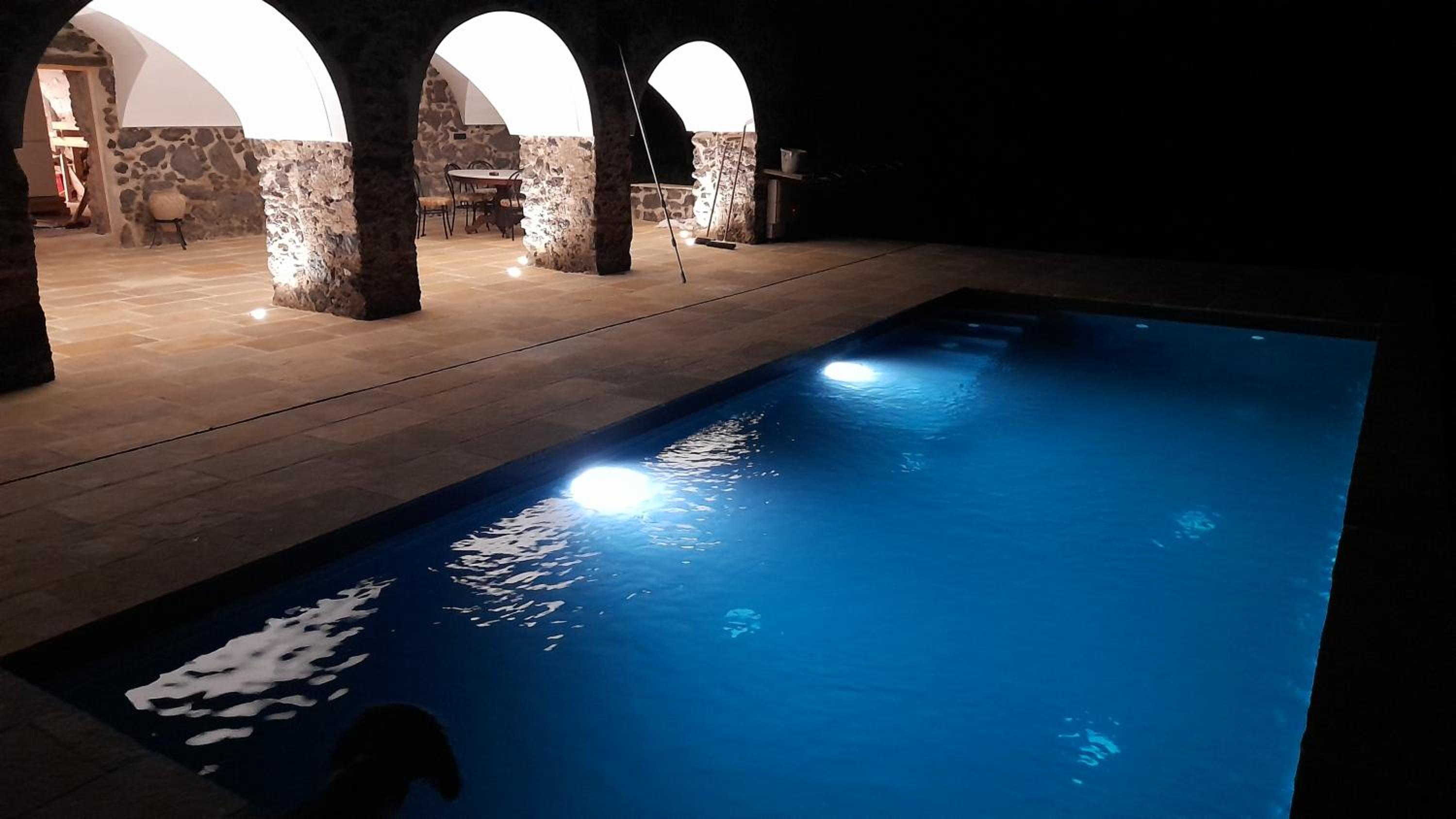 Spacious Country House for 8 near Olot Remote Work & Nature Escape view 4