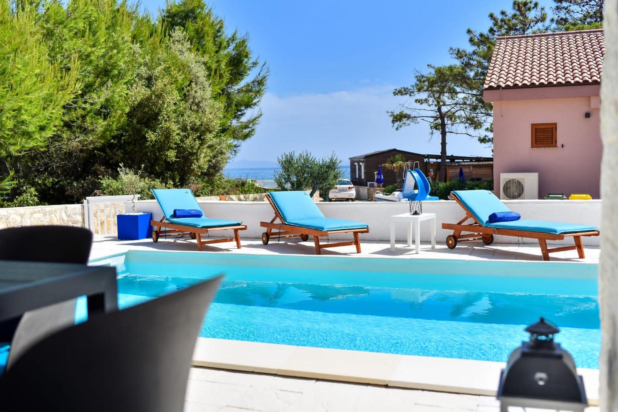 SEA VILLA VIR
