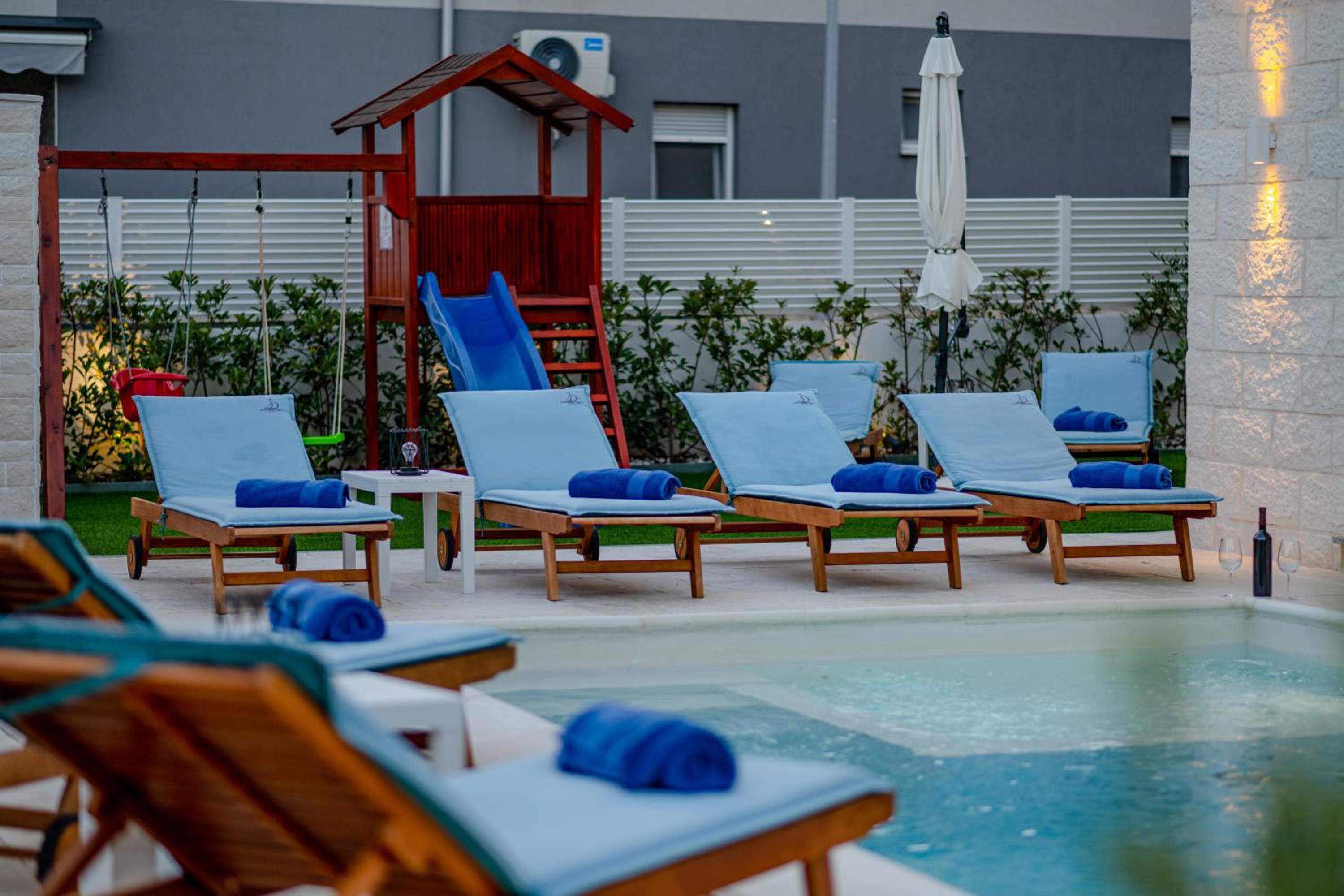 SEA VILLA VIR