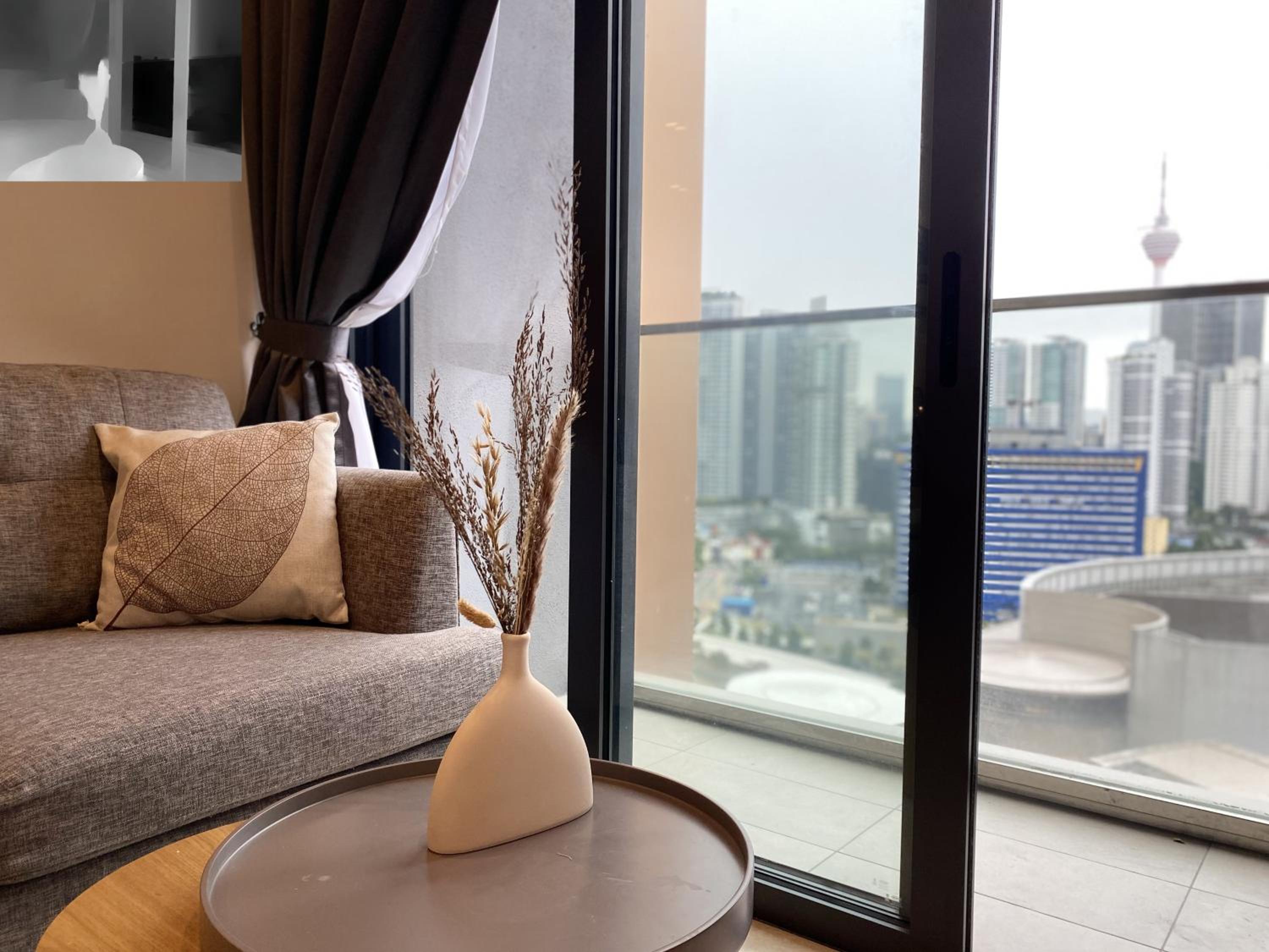 Infinity Pool Suite Bukit Bintang Lalaport BBCC Kuala Lumpur
