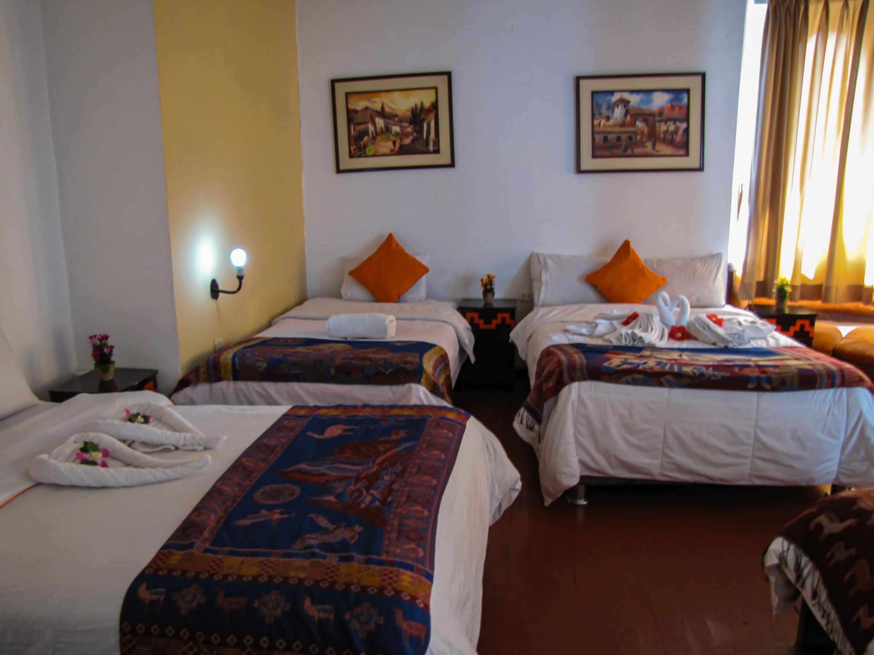 Hotel Campanario