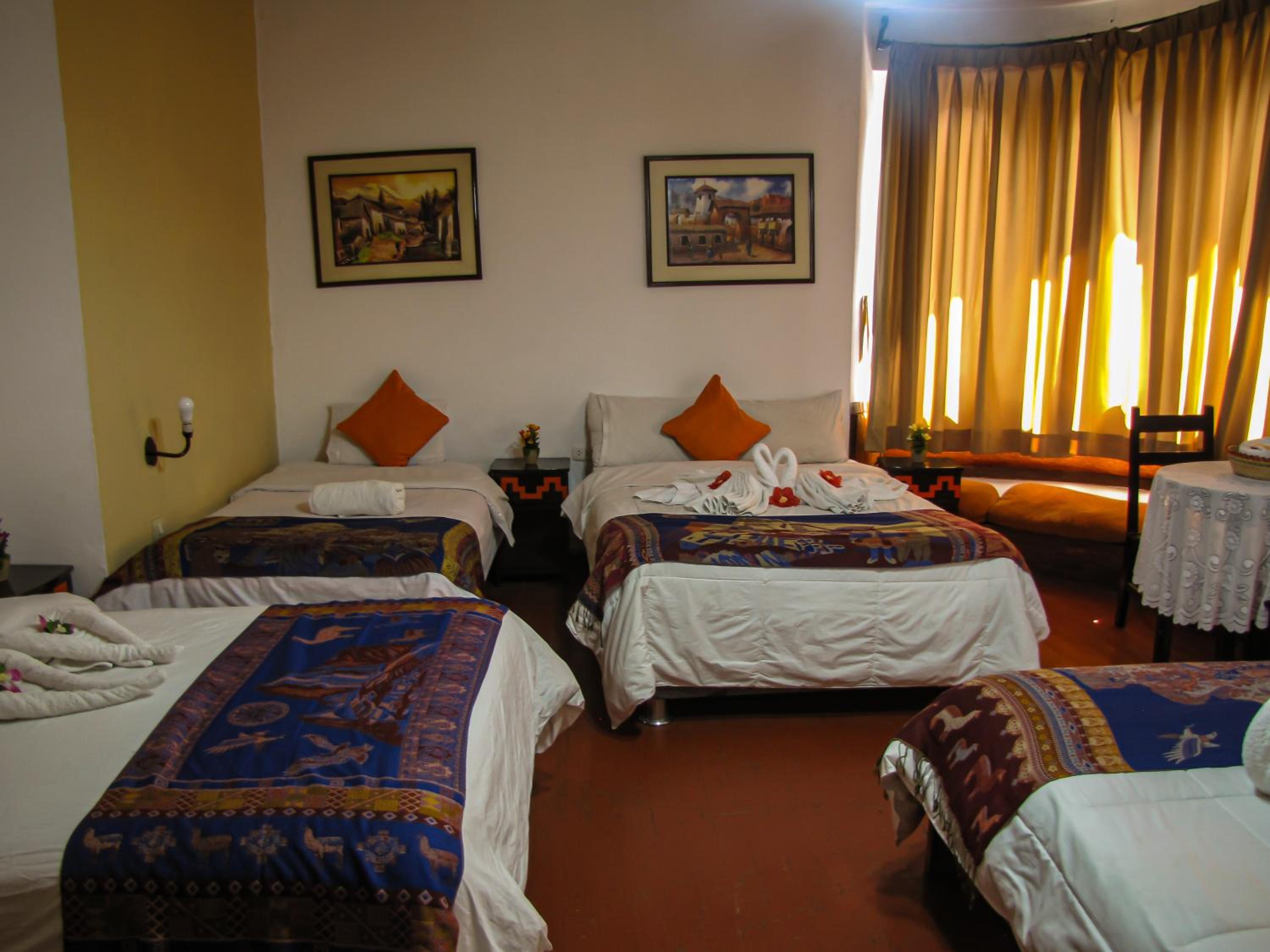 Hotel Campanario