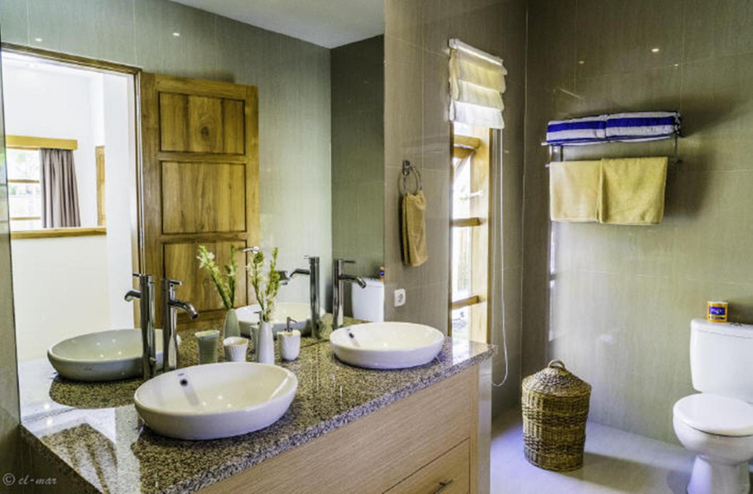 Kubu Indah Dive & Spa Resort