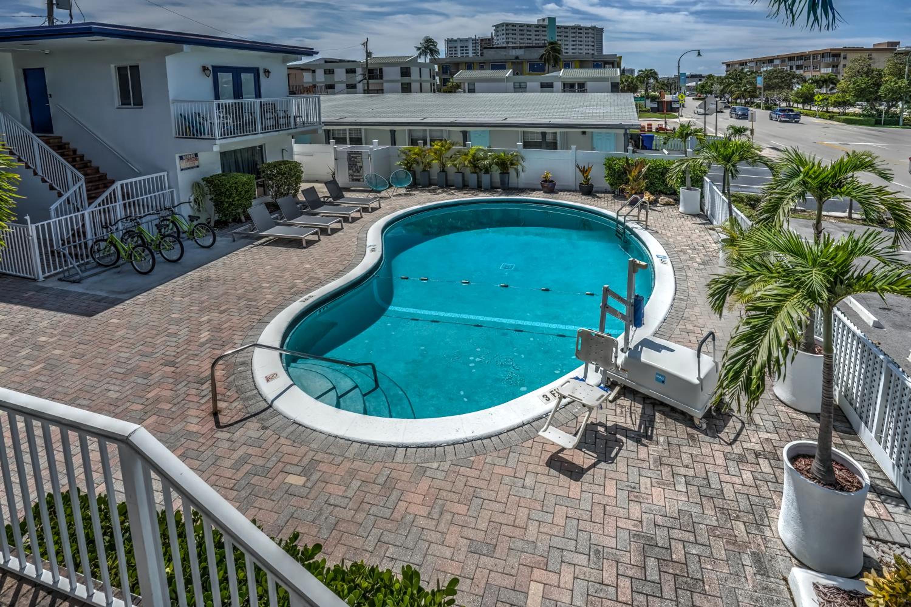 Fort Lauderdale Vacations - Blue Strawberry by the Sea - Property Image 4