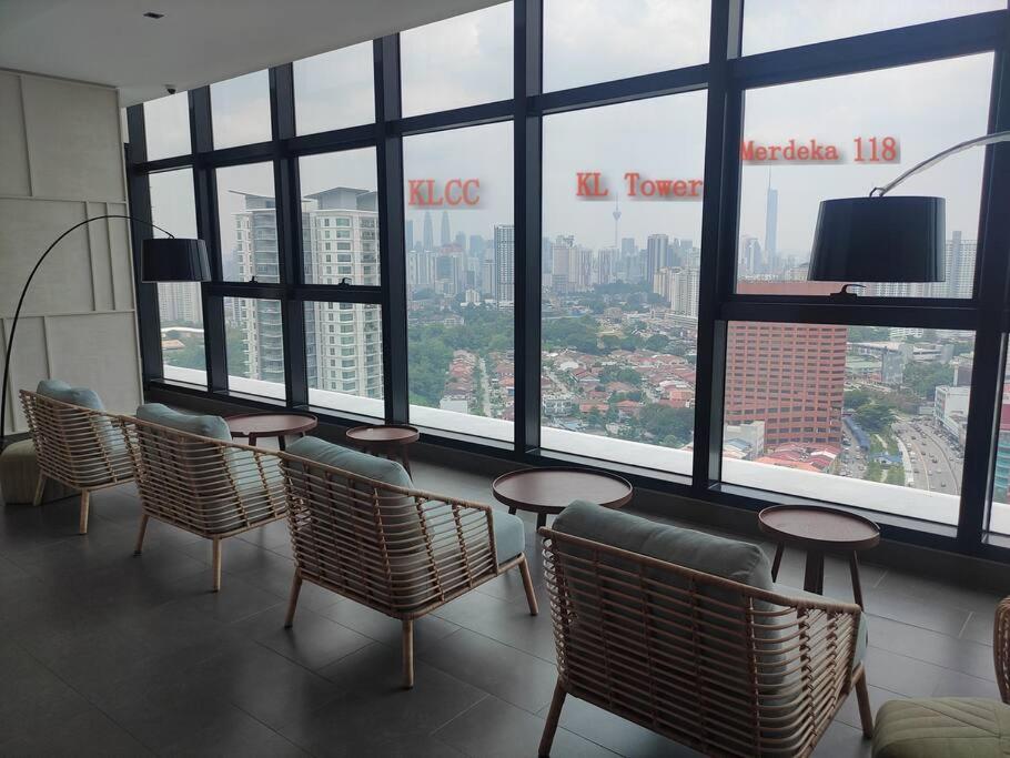 The Showroom Suite KL Pano Jalan Ipoh - Self-C/In, MRT, F/Parking