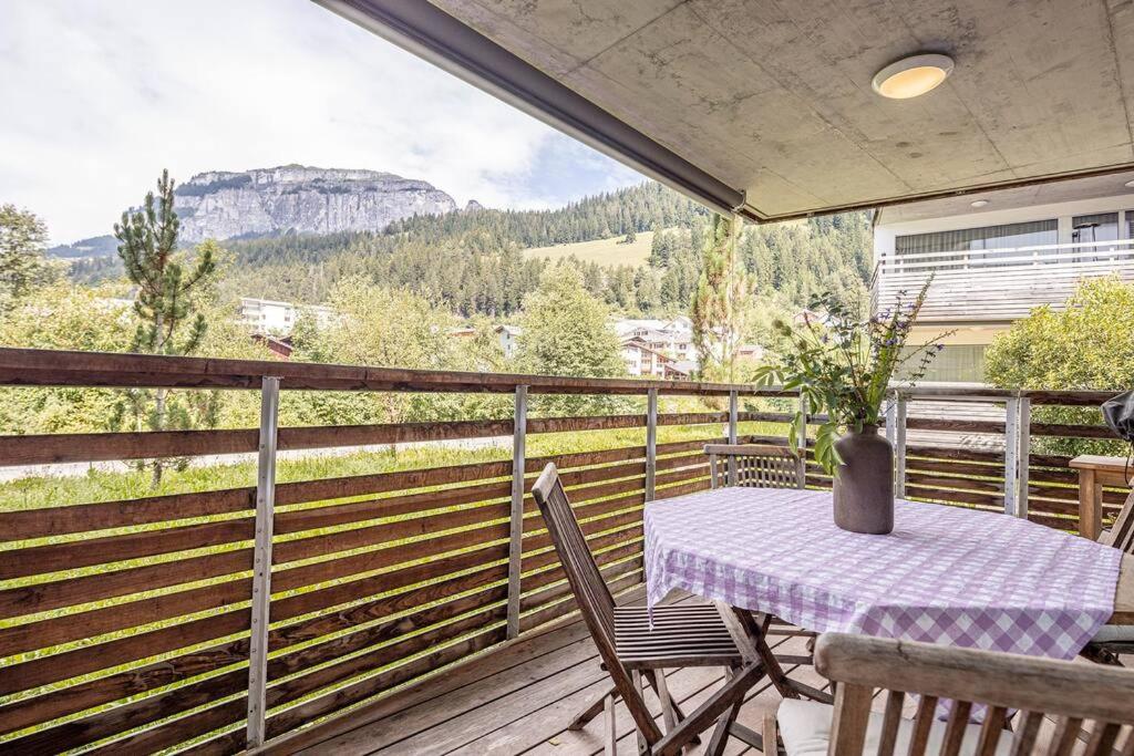 10min zu den Bergbahnen Tiefgarage & Wifi inkl. Bergsicht & Ruhe