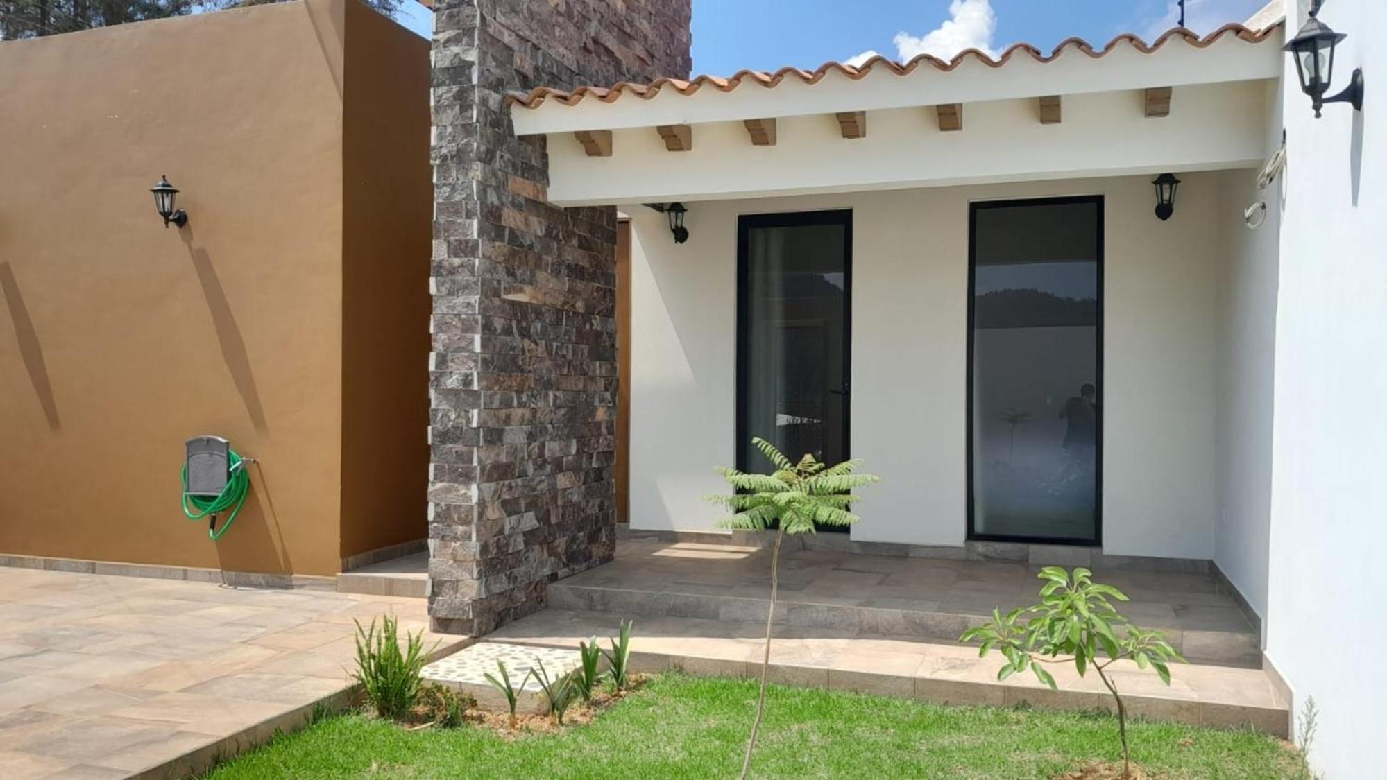Casita En Patzcuaro view 5