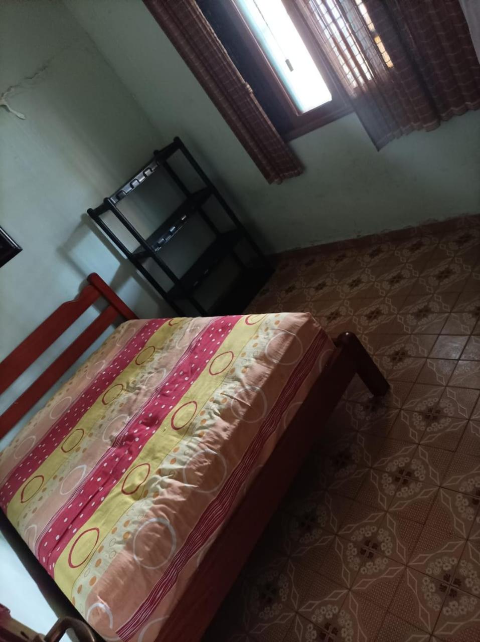 Casa para temporada na Praia Grande aprox 100 mts da praia