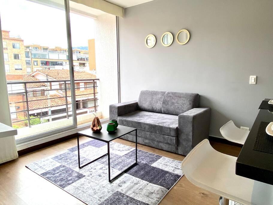 Unicentro, Clinica santafe, 1 hab, 2 baños