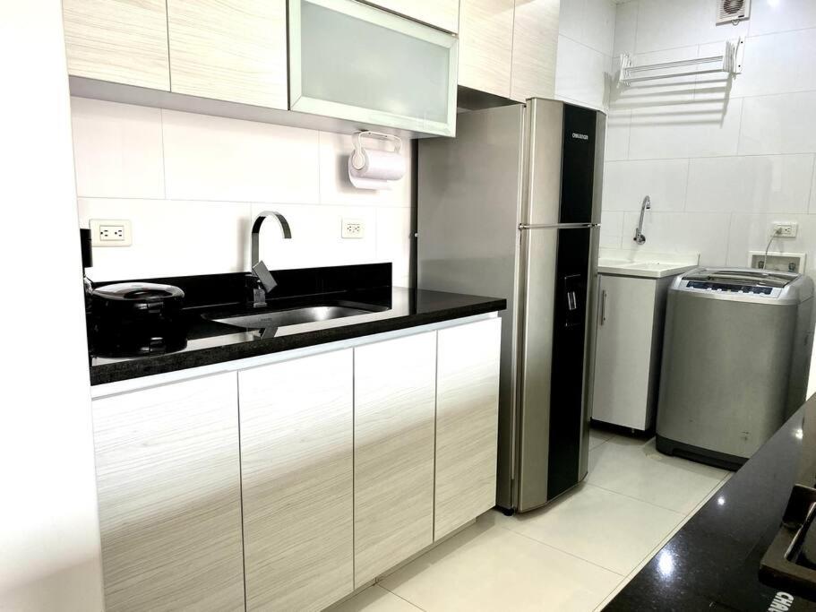 Unicentro, Clinica santafe, 1 hab, 2 baños