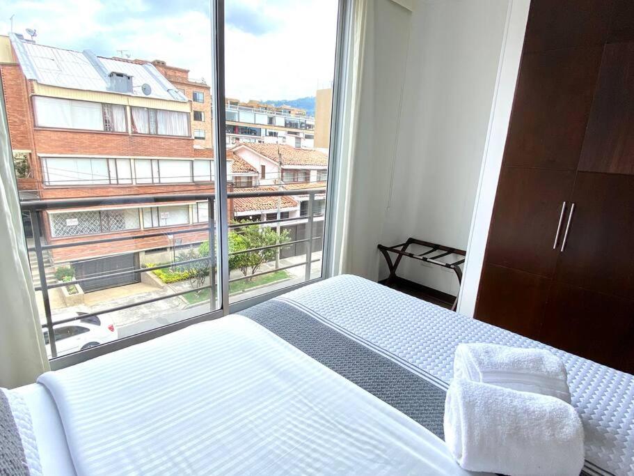 Unicentro, Clinica santafe, 1 hab, 2 baños