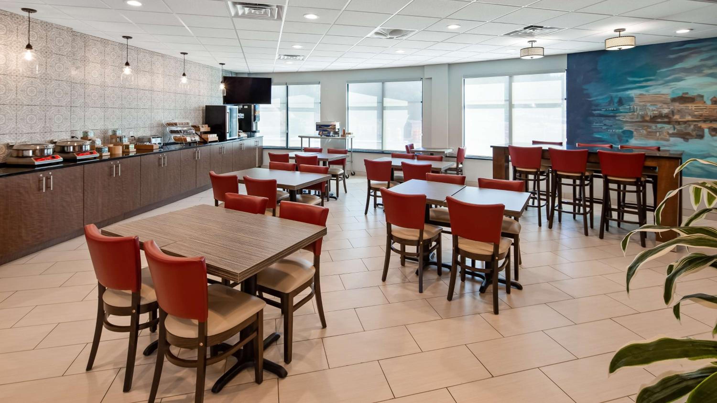 Wausau Vacations - Best Western Plus Wausau Tower Inn - Property Image 3