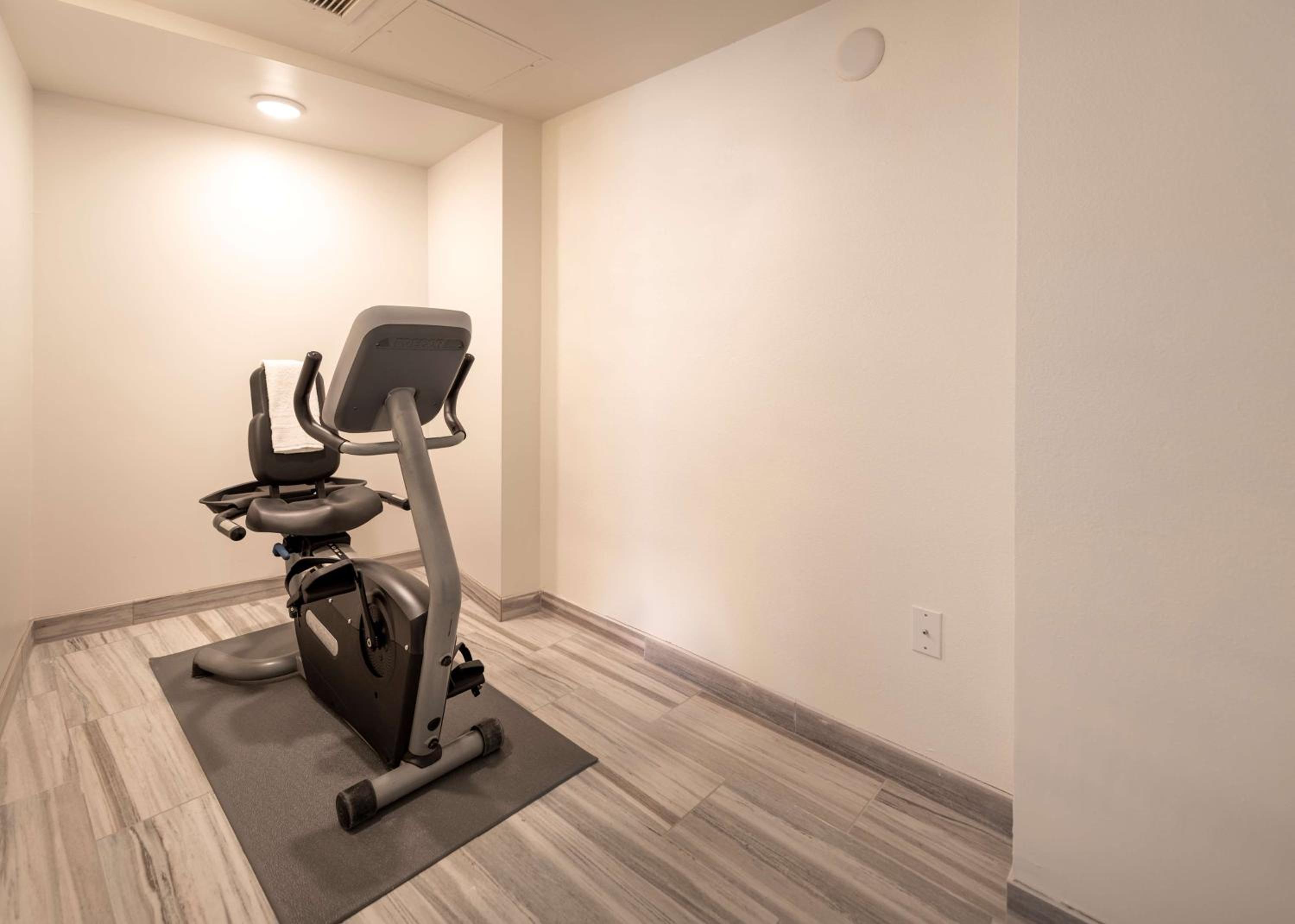 Wausau Vacations - Best Western Plus Wausau Tower Inn - Property Image 3