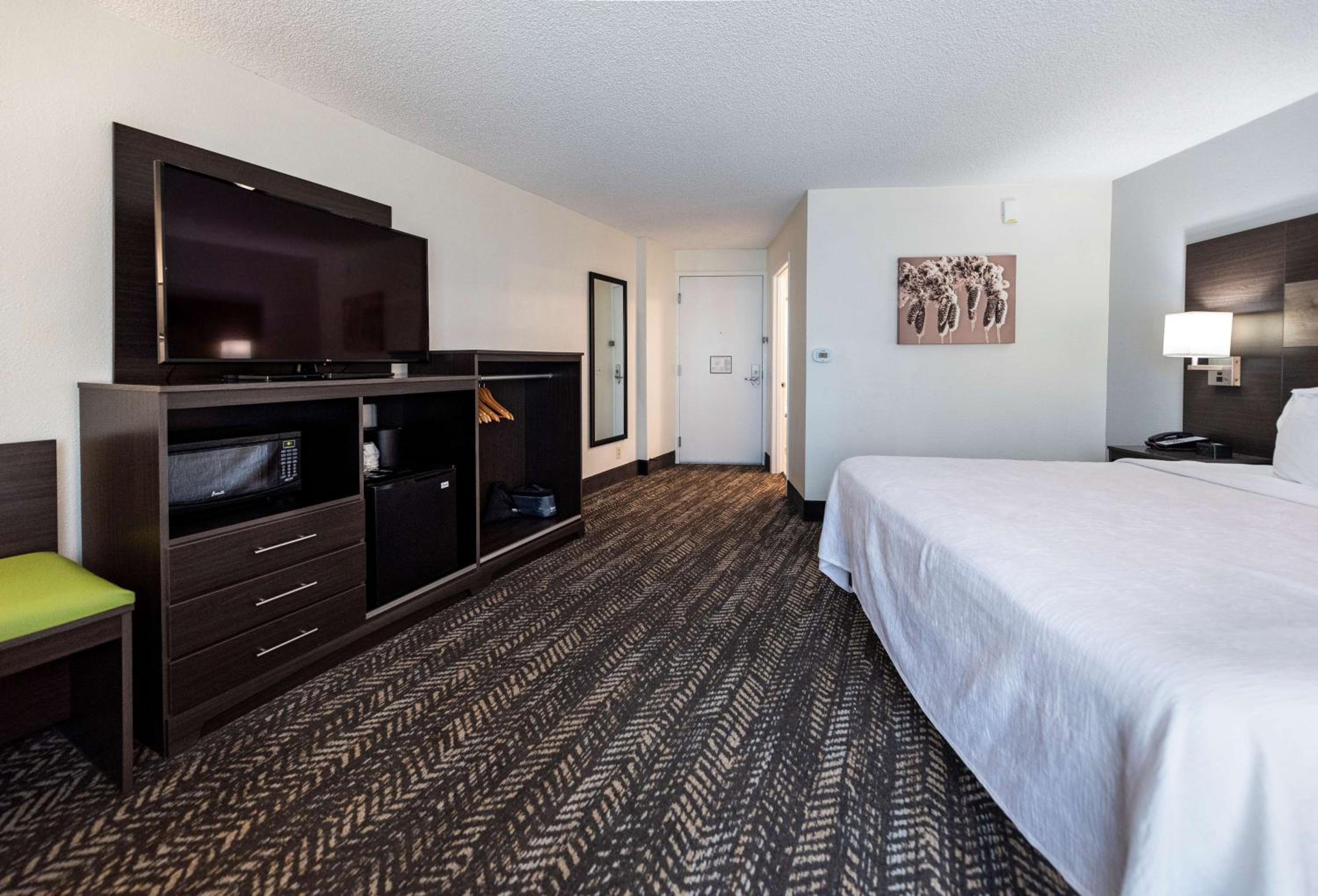 Wausau Vacations - Best Western Plus Wausau Tower Inn - Property Image 5