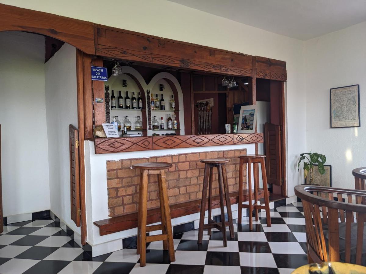 Hotel La Chaumière Ampefy - Image 1