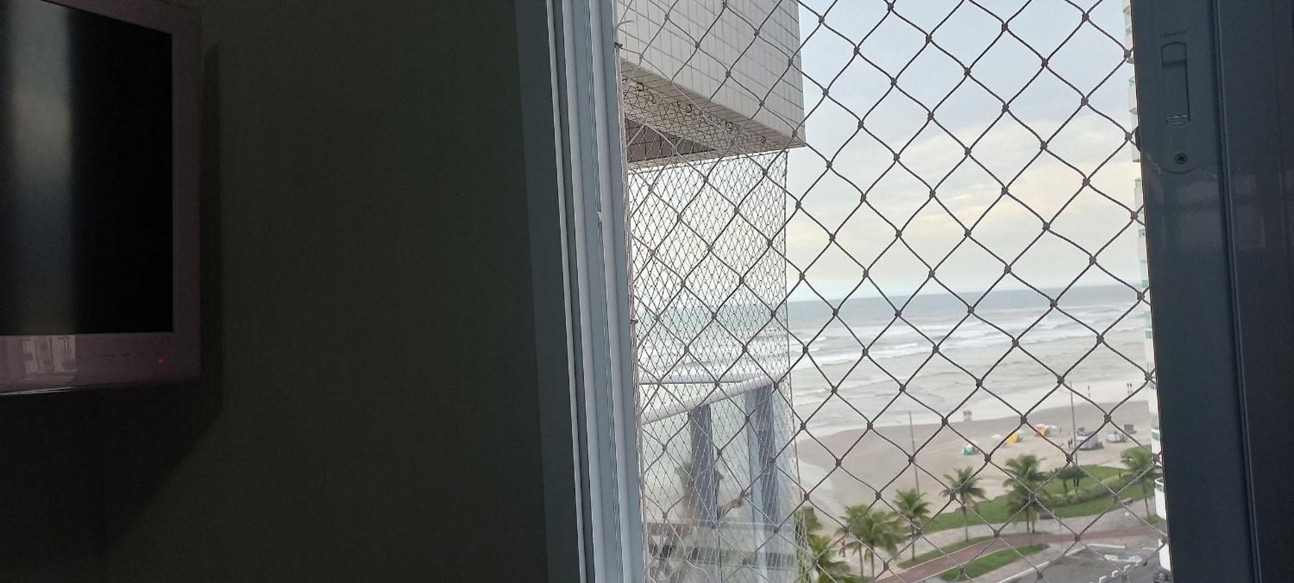Apartamento na Praia Grande II - Pé na Areia view 4